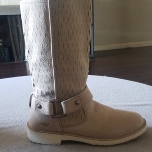 UGG boots size 8